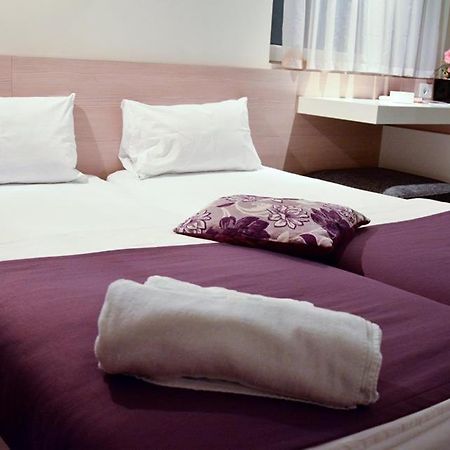 Ni Garni Hotel Krevet&Dorucak מראה חיצוני תמונה